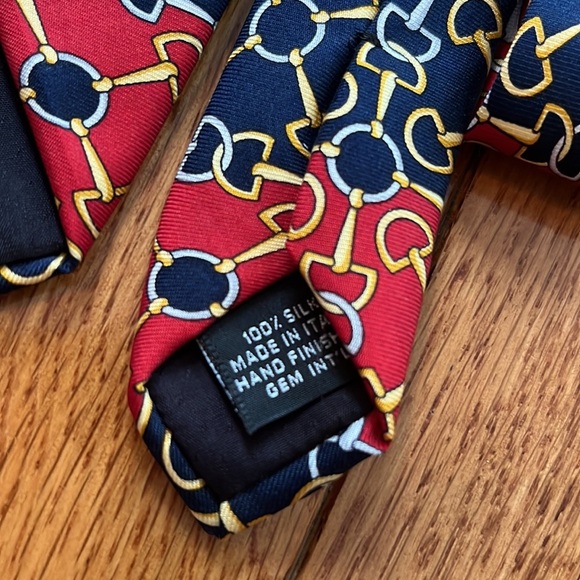 Vintage Paolo Gucci Silk Tie Red Blue Formal Wedding Office - Picture 6 of 6